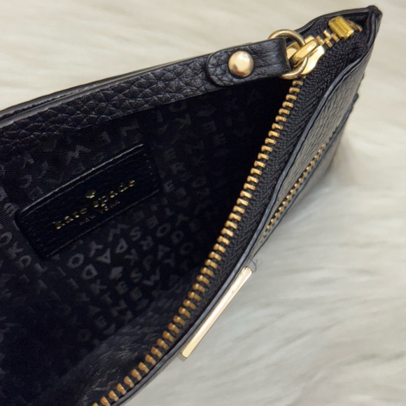KATE SPADE NEW YORK HIGHLAND PLACE WRISTLET - Picture 8 of 10